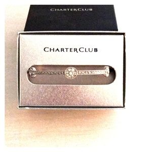 Elegant faux diamond bangle.